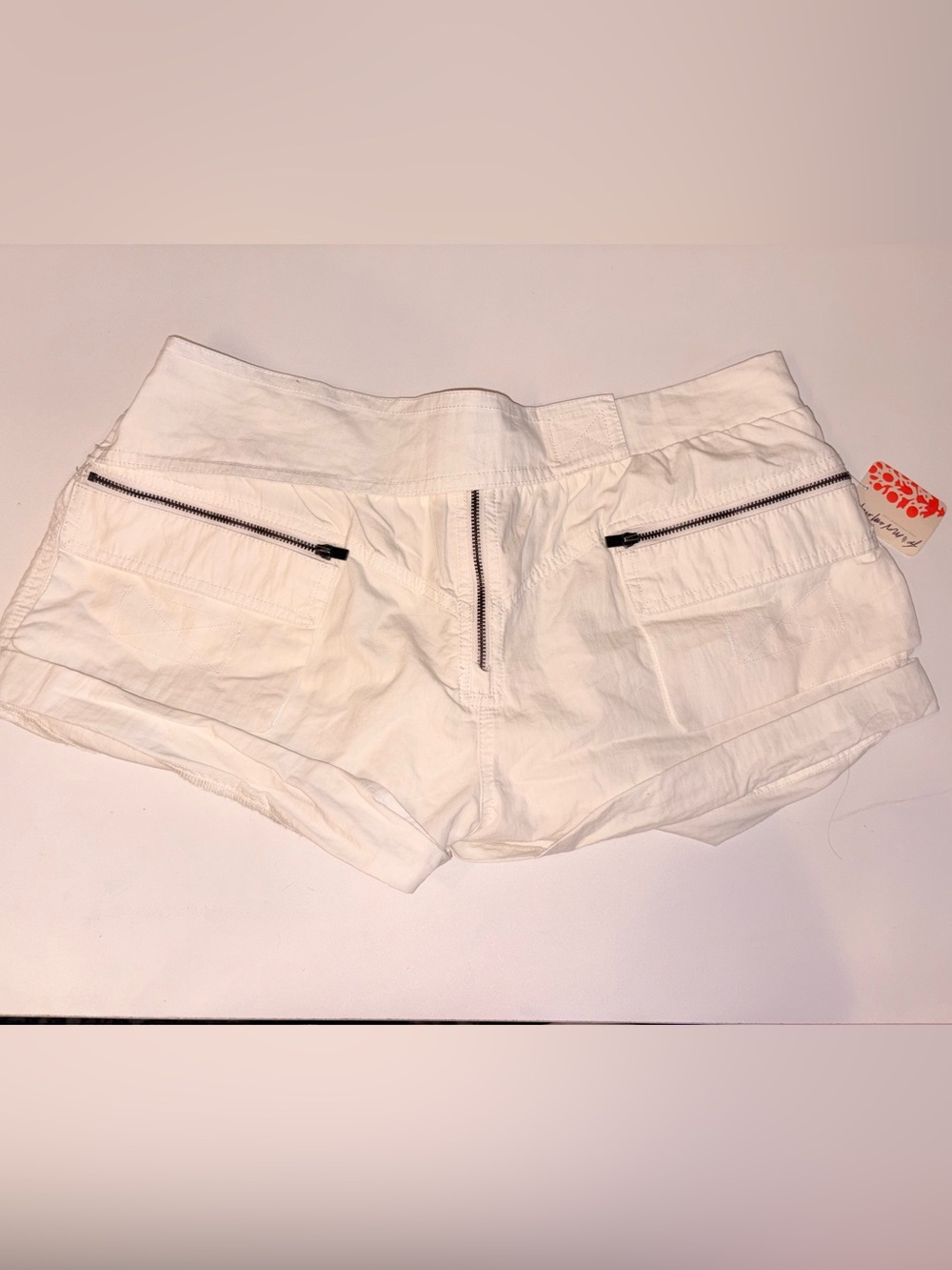 NWT FP Movement White/Ivory Utility Zip Pocket Shorts Size M
